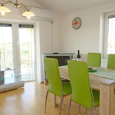 Vesna Apartman