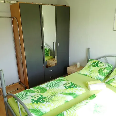 Vesna Apartament Nin