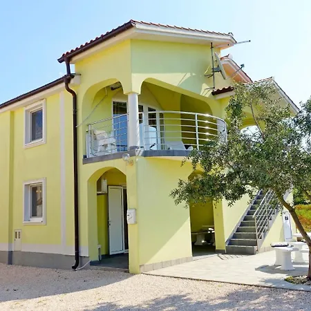 Vesna Apartament *